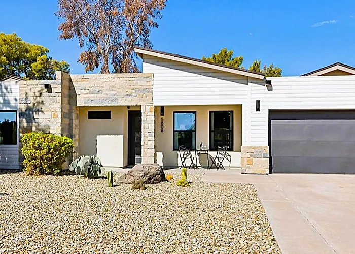 5br Estate, Heated Pool, Putting Camelback Views, Sleeps 12 *