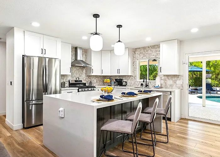 5br Estate, Heated Pool, Putting Camelback Views, Sleeps 12 Scottsdale