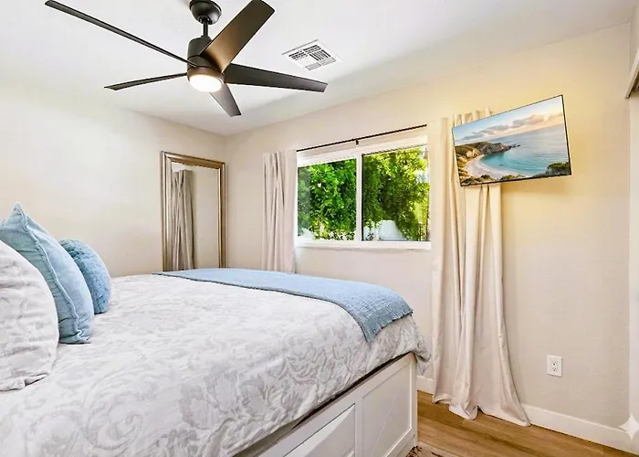 5br Estate, Heated Pool, Putting Camelback Views, Sleeps 12